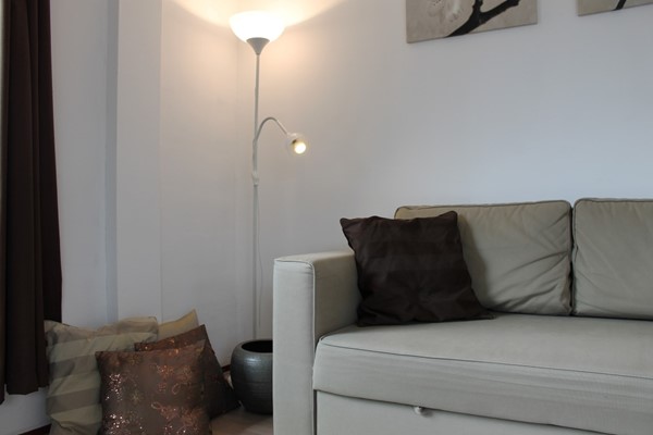 Medium property photo - Burgemeester Honnerlage Gretelaan 363R, 3118 BA Schiedam